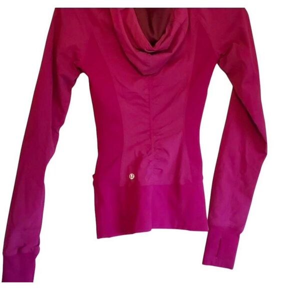 LULULEMON ATHLETICA In Flux Jacket in Regal Plum Size 2 - Picture 2 of 8